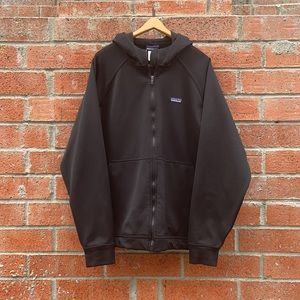 Black Men’s Patagonia Jacket
